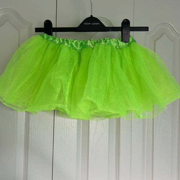 Neon Green Tutu Mini - Picture 1 of 4
